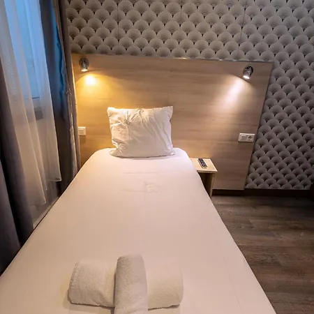 Aix Europe Hotel
