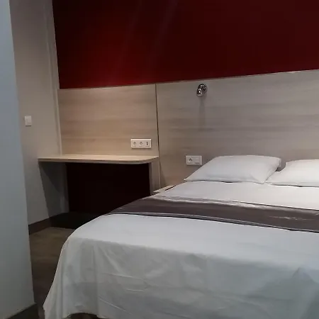 Отель Aix Europe 4*