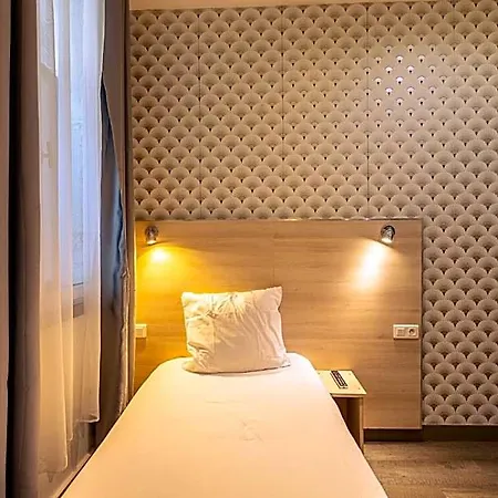 Aix Europe Otel 2*