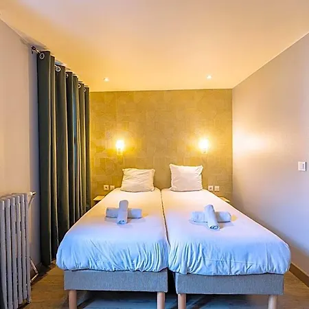 Otel Aix Europe 2*