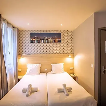 Otel Aix Europe 2*