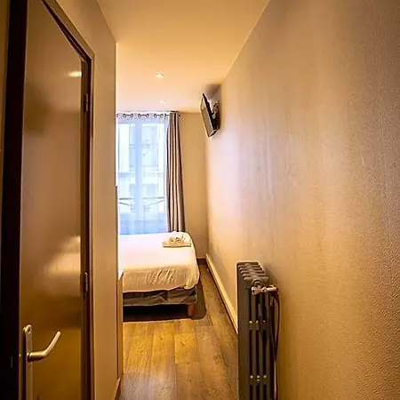 Aix Europe Hotel Paris