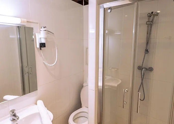 Aix Europe 4* Париж